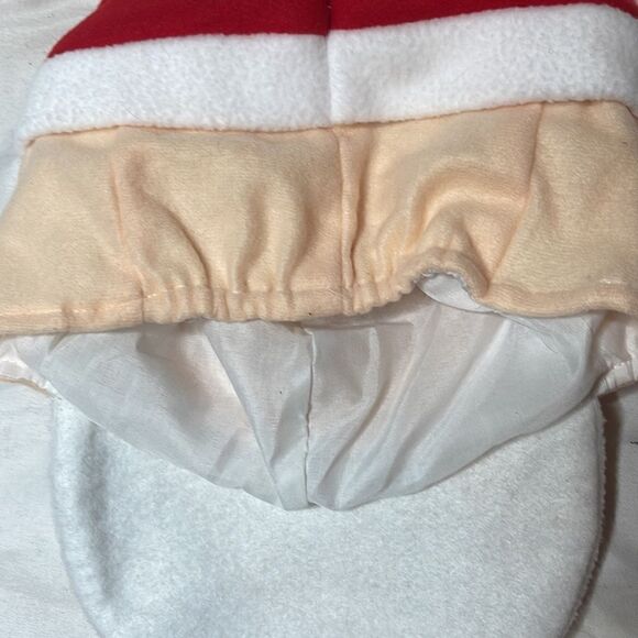 Santa Claus Plush Hat. - Picture 4 of 5